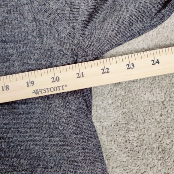 Calvin Klein Men's 100% Merino Wool Sweater Heathered Black Size XL V-neck - Picture 5 of 7